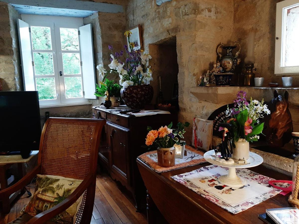 Le Moulin Des Cavaliers Bed & Breakfast La Rouquette Exterior photo