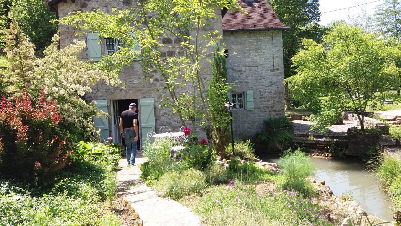 Le Moulin Des Cavaliers Bed & Breakfast La Rouquette Exterior photo
