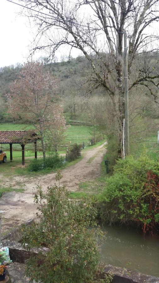 Le Moulin Des Cavaliers Bed & Breakfast La Rouquette Exterior photo